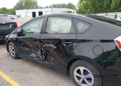 2013 Toyota Prius Two из США, поврежденный, VIN JTDKN3DU6D0338694